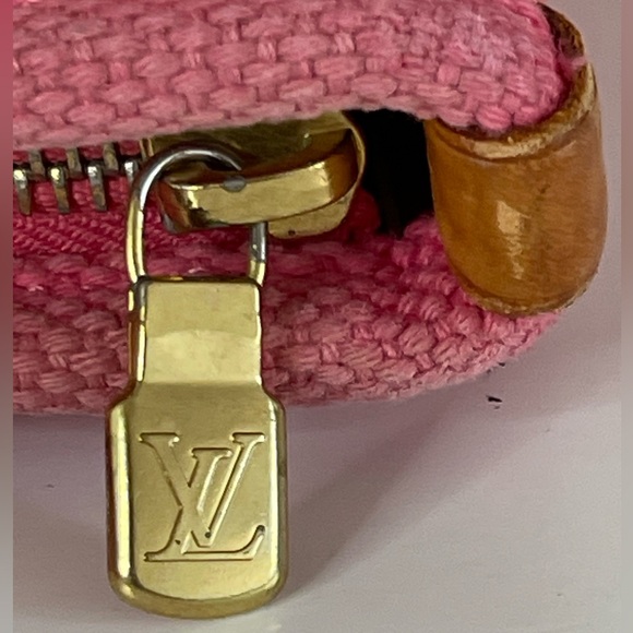 Louis Vuitton Antigua Caba PM W/ Bag - Picture 8 of 13